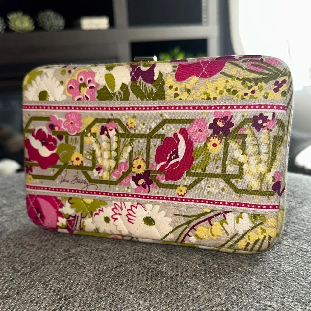 Vera Bradley Make Me Blush Pattern Opera Wallet Style Clutch Designer NWOT